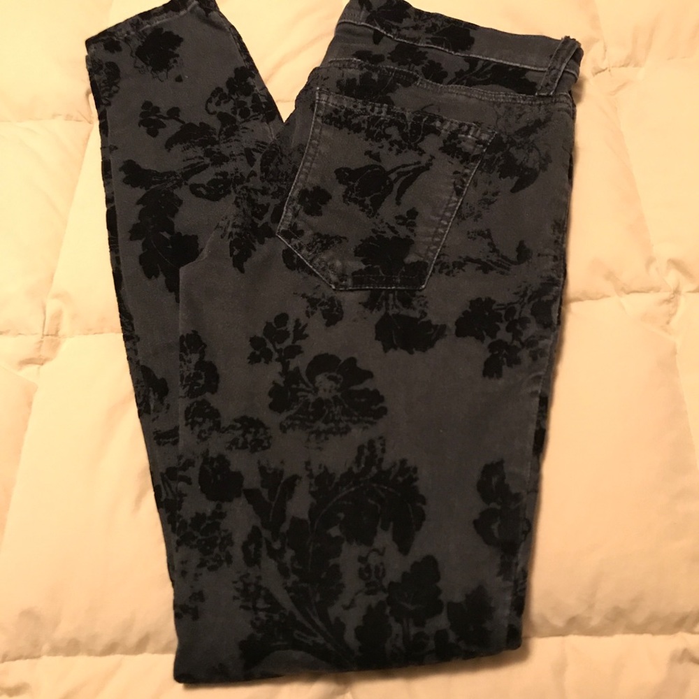 Current Elliot The Ankle Skinny Floral Print Black Denim Size 29